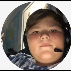 Meet your Posher, Maya